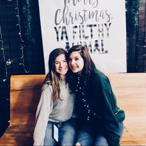 Meet your Posher, Ivy